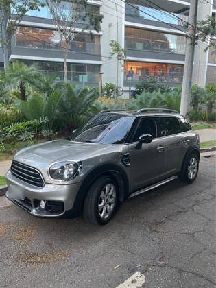 MINI COOPER 2.0 S CLUBMAN 16V TURBO GASOLINA 4P AUTOMÁTICO MINI COOPER 2.0 S CLUBMAN 16V TURBO GASOLINA 4P AUTOMÁTICO